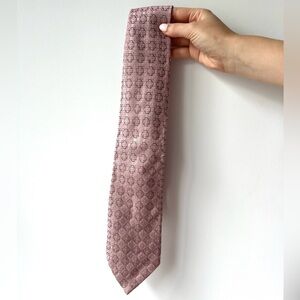 Gucci Light Pink Silk Tie